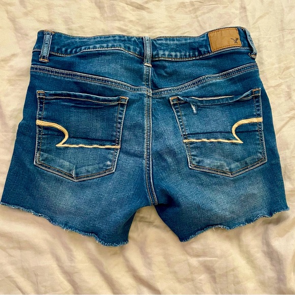 American Eagle Outfitters Distressed Women’s Stretch Cutoff Shorts, Size 6 - Picture 4 of 10